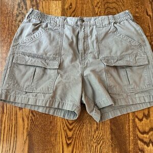 Red Head Cargo 5” Gray Shorts, Suze 40